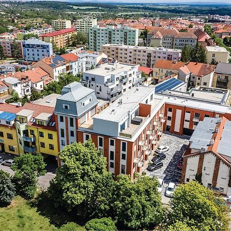 Kelleruv Mlyn - Apartman S Vlastni Garazi, Znojmo Centrum Exterior photo