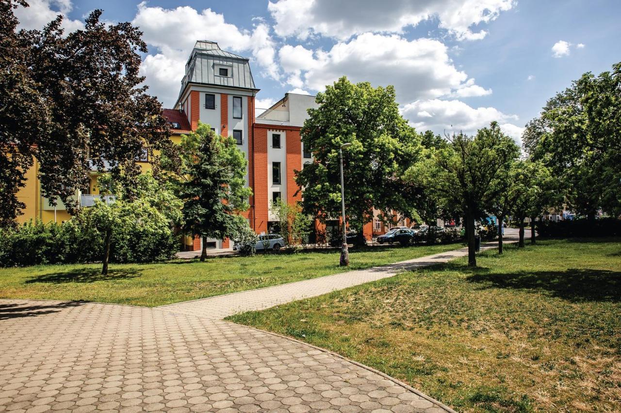 Kelleruv Mlyn - Apartman S Vlastni Garazi, Znojmo Centrum Exterior photo