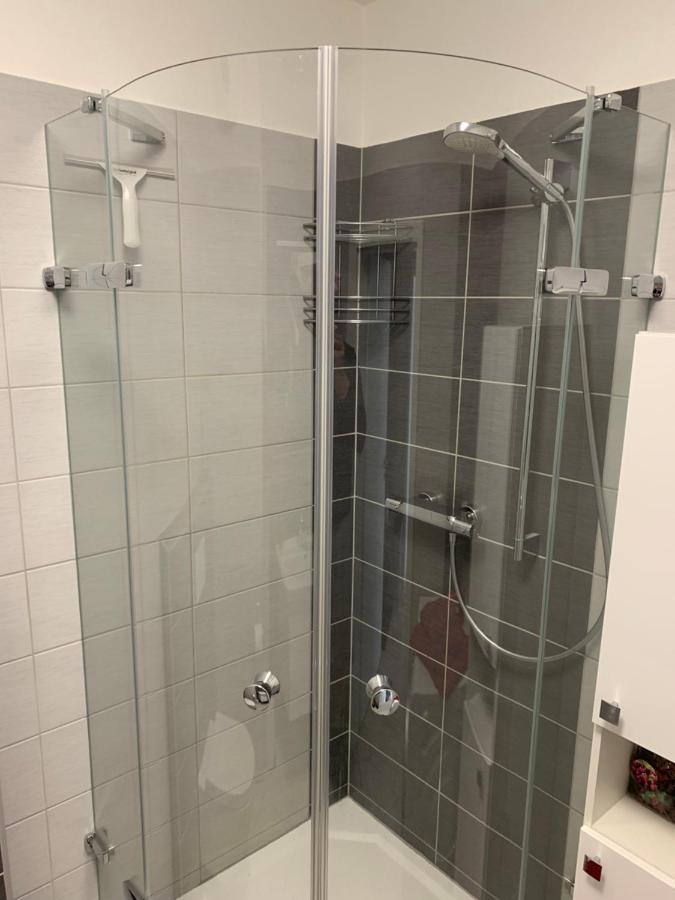 Kelleruv Mlyn - Apartman S Vlastni Garazi, Znojmo Centrum Exterior photo